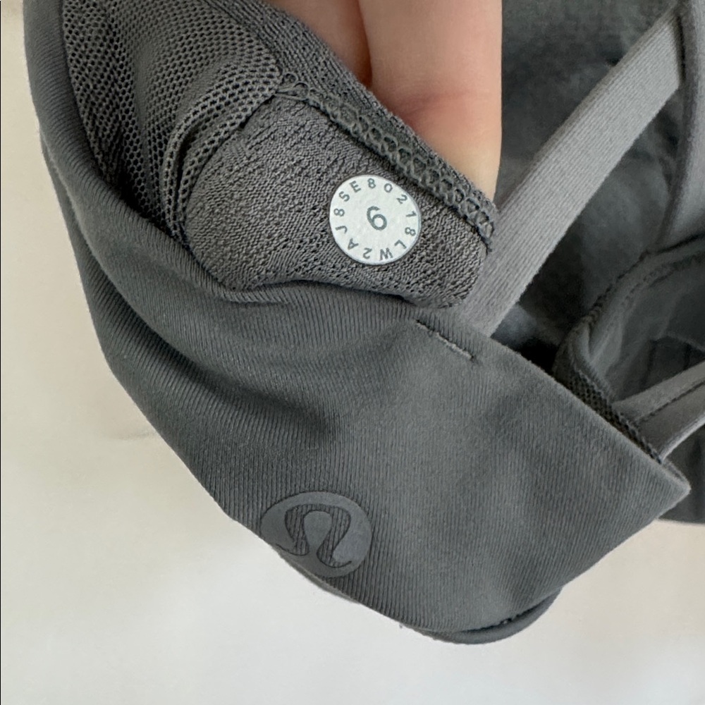 Lululemon Grey Free To Be Serene Bra Size 6 - Picture 5 of 5